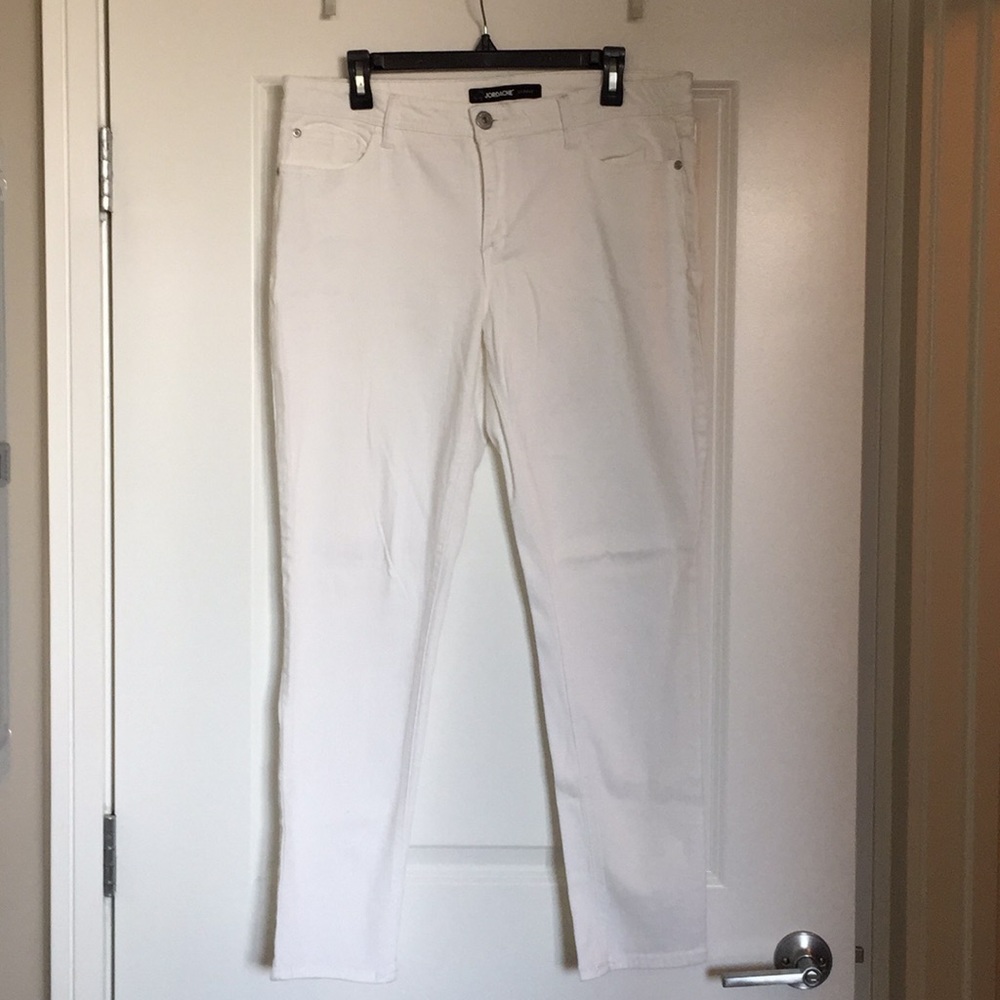 Jordache white skinny jeans